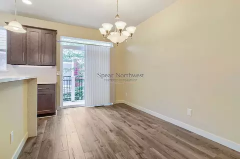 1976 NW Florence Ave, Gresham, OR 97030 photo 6