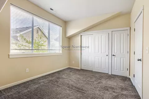 1976 NW Florence Ave, Gresham, OR 97030 photo 20