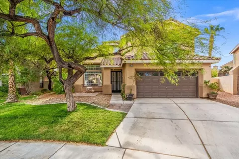 8225 Ruby Mountain Way, Las Vegas, NV 89128