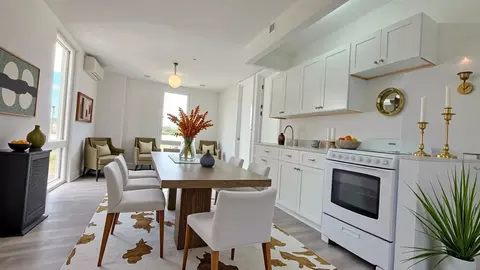 633 E 230th St #6A, New York, NY 10466