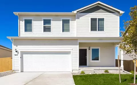 943 Gianna Ave, Fort Lupton, CO 80621