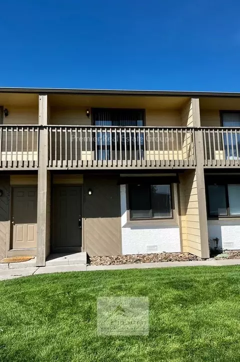 505 Comanche Village Dr, Fountain, CO 80817