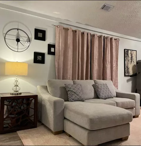 5467 Windwood Rd, College Park, GA 30349