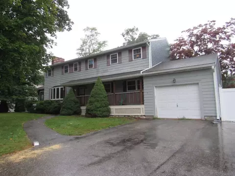 13 Veronica Ave, Salem, NH 03079