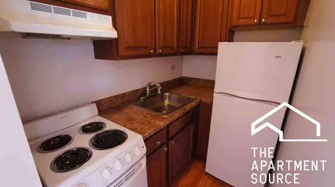 1850 N Humboldt Blvd #404, Chicago, IL 60647