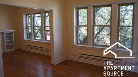 2915 W George St #2, Chicago, IL 60618
