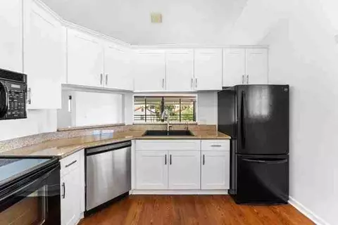 18 Va De Casas Sur, Boynton Beach, FL 33426