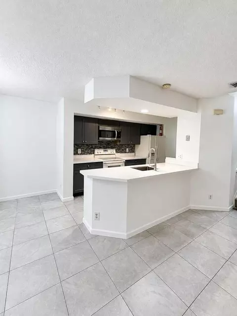 5331 Sapphire Vly, Boca Raton, FL 33486