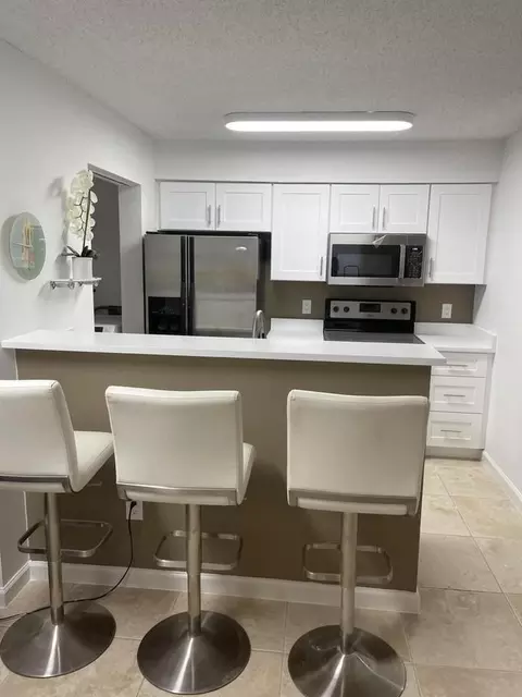 1205 Crystal Way, Delray Beach, FL 33444