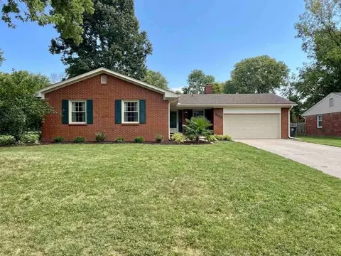 740 Wicklow Ln, Monroe, OH 45050