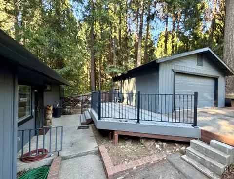 3001 Polaris Ct, Pollock Pines, CA 95726