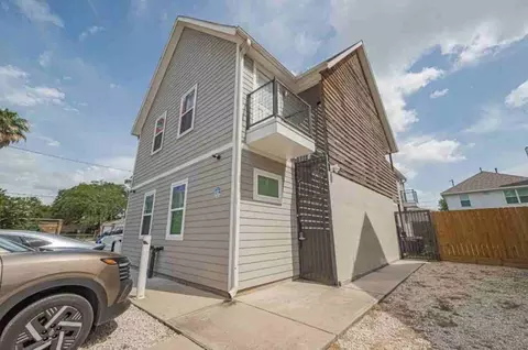 3009 Callie St UNIT B, Houston, TX 77004