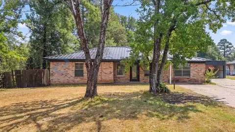 3815 Fuller Springs Dr, Lufkin, TX 75901