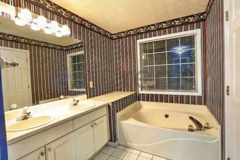 190 Overlook Dr, Covington, GA 30016 photo 16