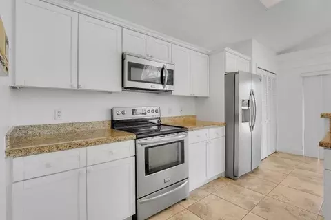 4355 Leicester Ct, West Palm Beach, FL 33409