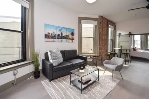 1420 Elm St #1624838P, Cincinnati, OH 45202