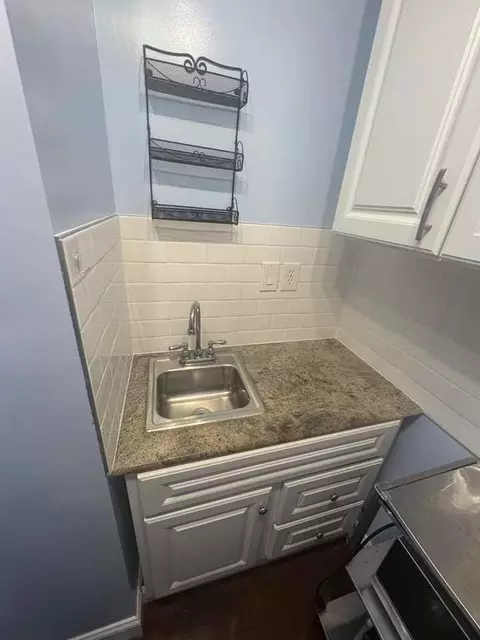 95 Bynner St #4, Boston, MA 02130