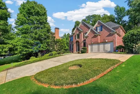 1190 Beacon Hill Xing, Alpharetta, GA 30005