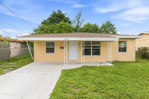 4502 Greenwood Ave, West Palm Beach, FL 33407