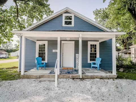 2104 Hall St, Lafayette, IN 47904