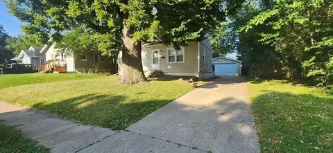 2008 Lay St, Des Moines, IA 50317