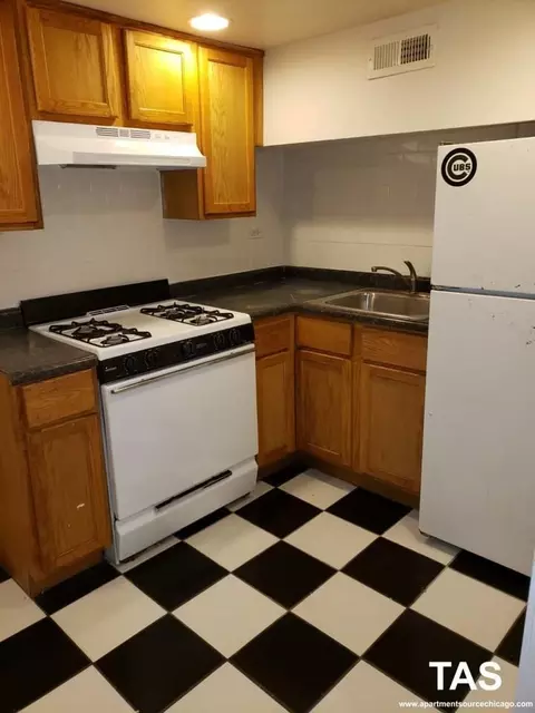 2230 N Lockwood Ave #GDN, Chicago, IL 60639