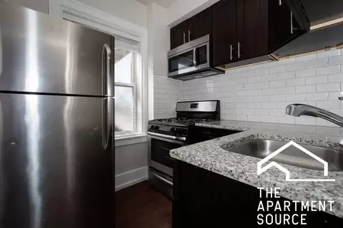 6748 N Ashland Ave #L4, Chicago, IL 60626