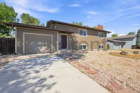 6620 Grand Valley Dr, Colorado Springs, CO 80911
