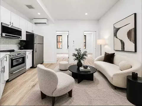 254 Broome St #7S, New York, NY 10002