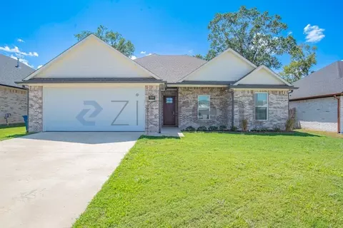 1806 Josh Dr, Whitehouse, TX 75791