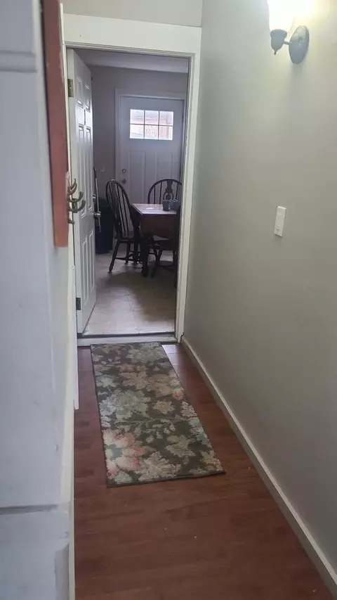 35 Charlton St #1, Southbridge, MA 01550