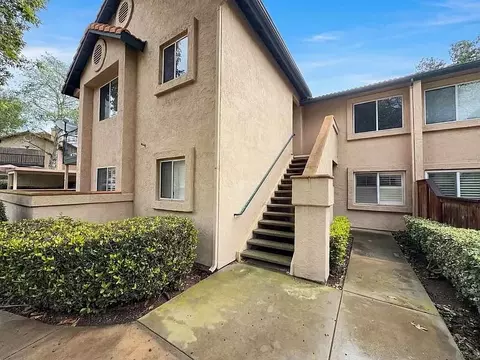 11231 Avenida De Los Lobos, San Diego, CA 92127