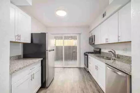 6042 W Oregon Ave #C, Glendale, AZ 85301