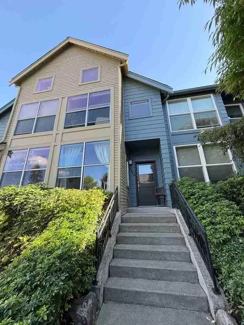 2841 S Columbian Way, Seattle, WA 98108