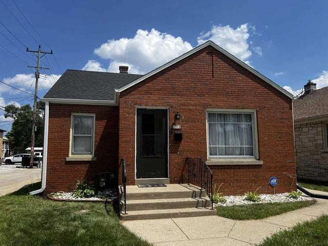 2318 S 55th St #NA, West Allis, WI 53219