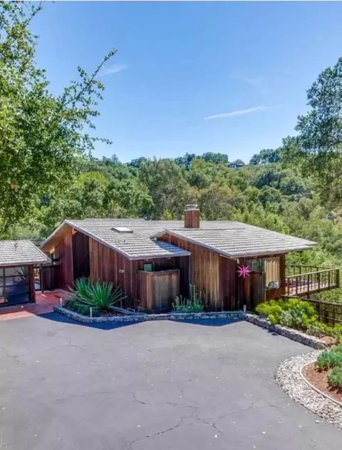 17089 Crescent Dr, Los Gatos, CA 95030