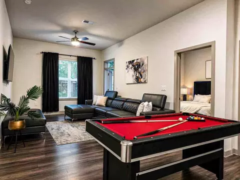 8877 Frankway Dr #1604269P, Houston, TX 77096