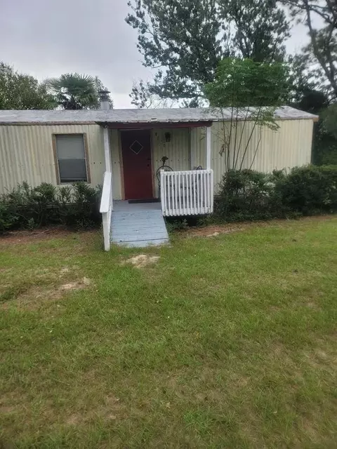 3914 Lake Erie Dr, Hephzibah, GA 30815