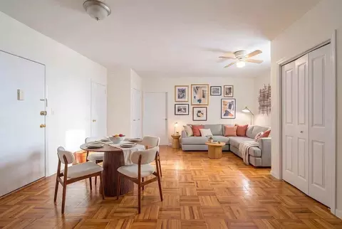 129 W 56th St #3R, New York, NY 10019