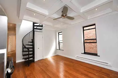 15 W 103rd St #5R, New York, NY 10025