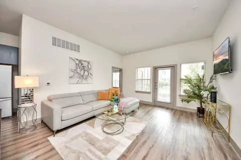 18210 Park Row Dr #1604341P, Houston, TX 77084