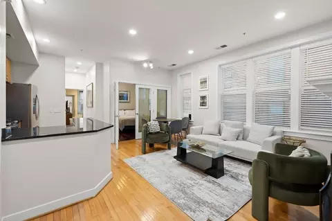 1220 13th St NW #1587670P, Washington, DC 20005