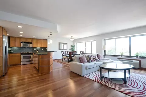 2405 I St NW #1587673P, Washington, DC 20037
