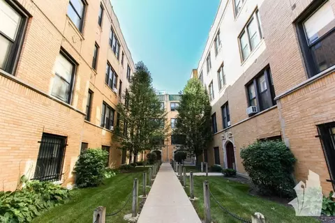 1530 N Kedzie Ave #1532-2E, Chicago, IL 60651