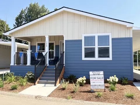 13640 SE Highway 212 #126, Clackamas, OR 97015