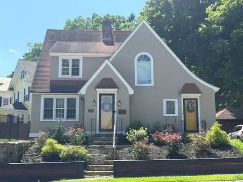 860 Pleasant St, Worcester, MA 01602