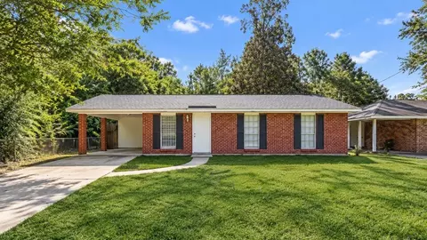 944 Baird Dr, Baton Rouge, LA 70808