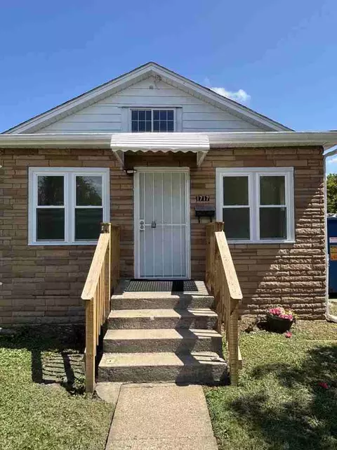 1717 Taft St #1, Gary, IN 46404