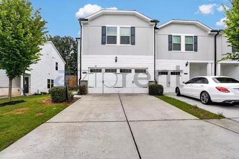 5562 Plain Field Ln, Lilburn, GA 30047