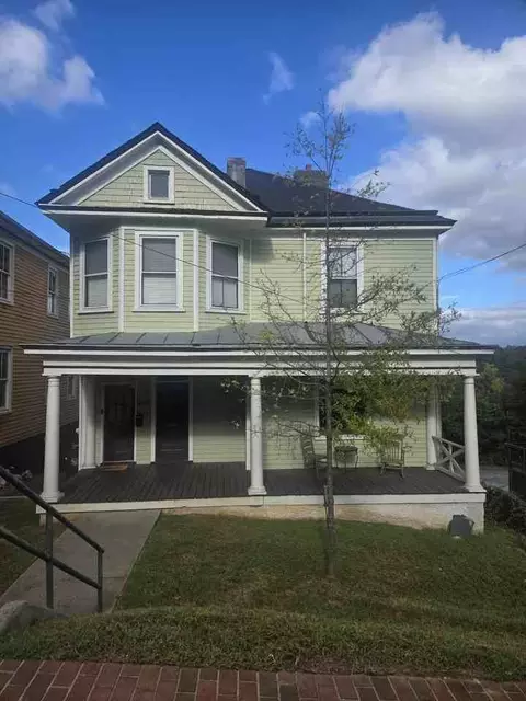 1418 Church St #1, Lynchburg, VA 24504
